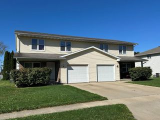 108-110 ASHBERRY Lane, Stoughton, WI 53589