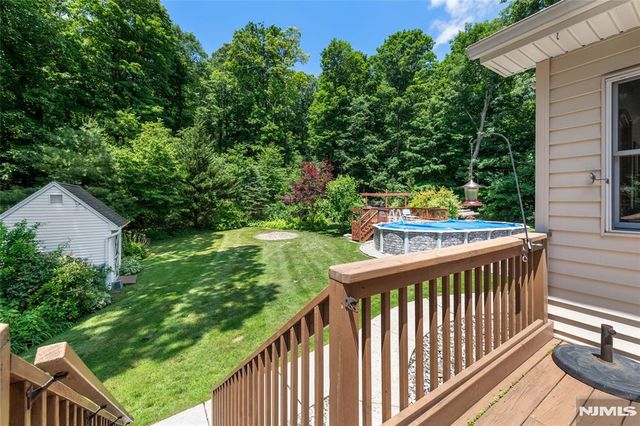 36 Hancock Drive, West Milford, NJ 07480