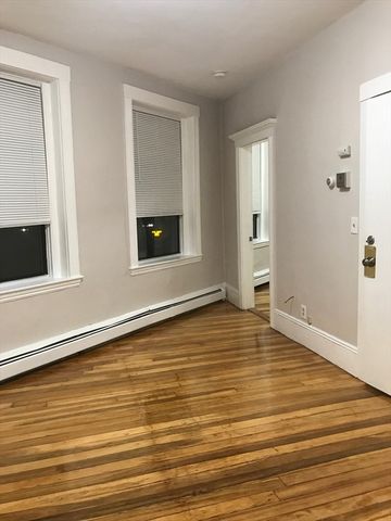 124 Central Ave 25, Lynn, MA 01901