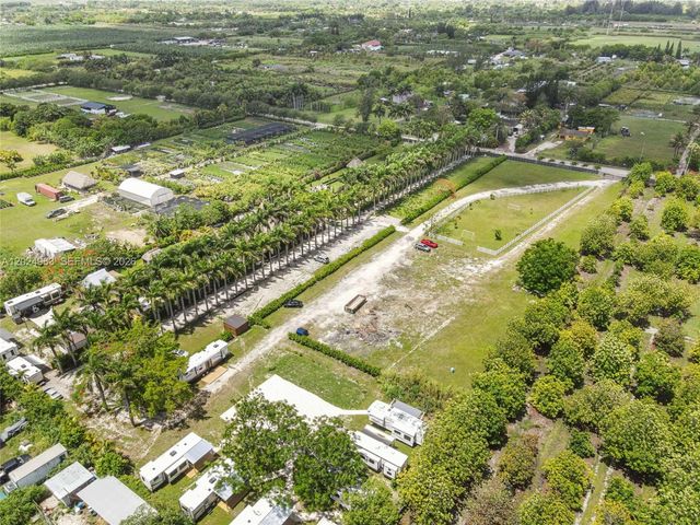 14701 SW 199th Avenue, Miami, FL 33196