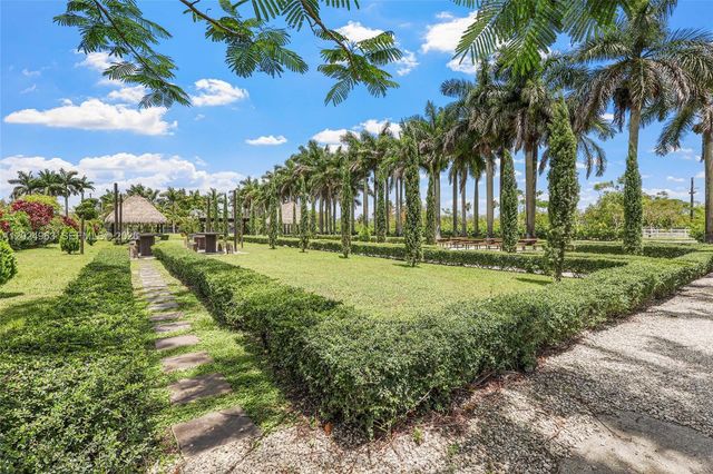 14701 SW 199th Avenue, Miami, FL 33196