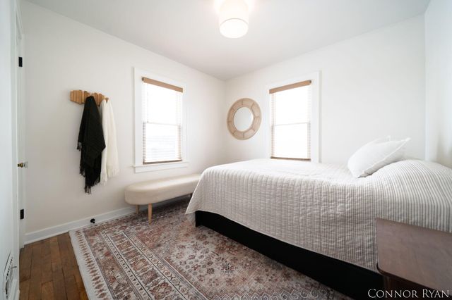 953 Lake Michigan Drive NW, Grand Rapids, MI 49504