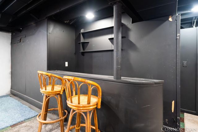 953 Lake Michigan Drive NW, Grand Rapids, MI 49504