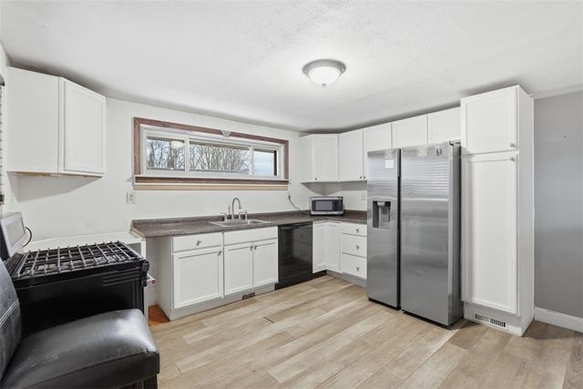 30 Robb Ln, Union Twp, PA 15332