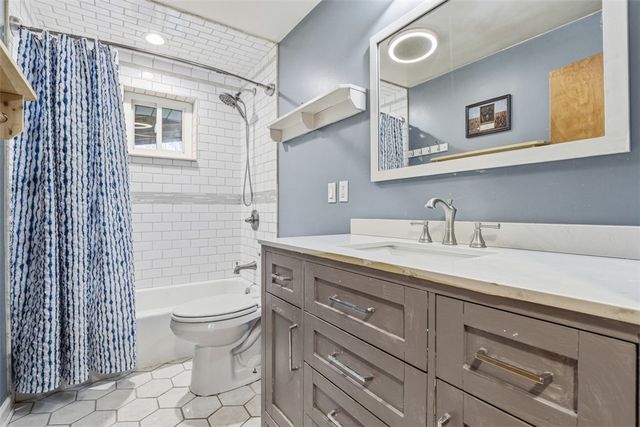 30 Robb Ln, Union Twp, PA 15332