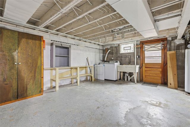 30 Robb Ln, Union Twp, PA 15332