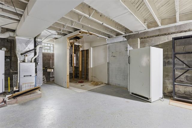 30 Robb Ln, Union Twp, PA 15332