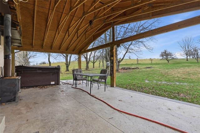 30 Robb Ln, Union Twp, PA 15332