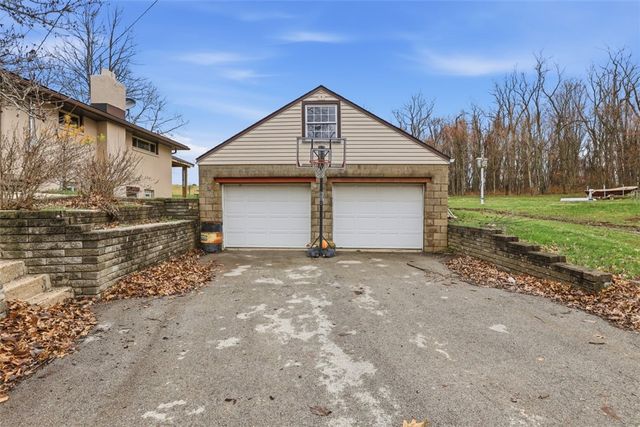 30 Robb Ln, Union Twp, PA 15332