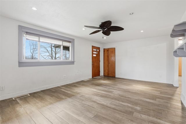 30 Robb Ln, Union Twp, PA 15332