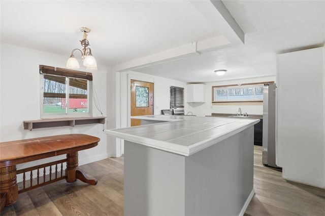 30 Robb Ln, Union Twp, PA 15332