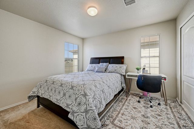 7 Bedford Bay, San Antonio, TX 78239