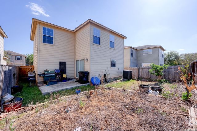 7 Bedford Bay, San Antonio, TX 78239