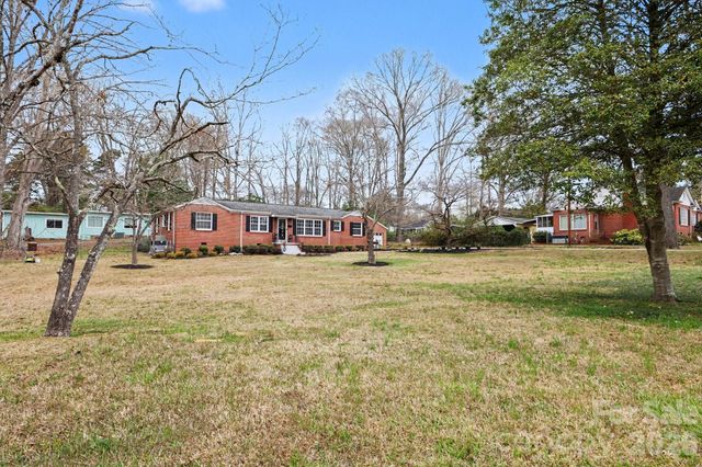 704 Marion Sims Drive, Lancaster, SC 29720