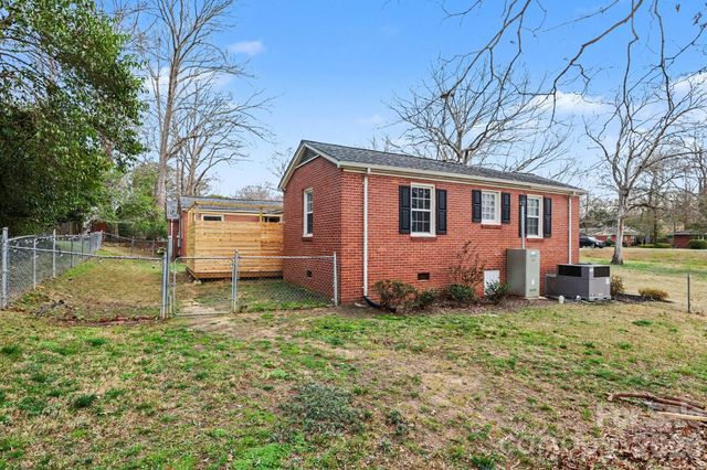 704 Marion Sims Drive, Lancaster, SC 29720