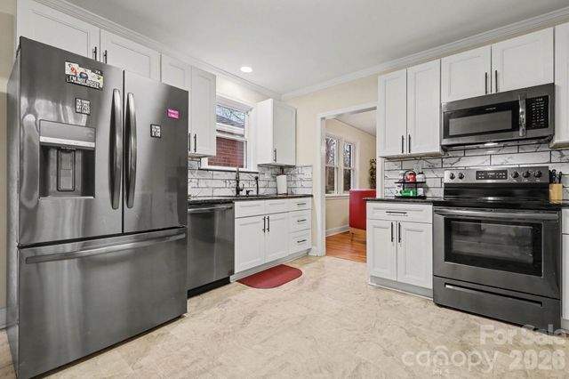 704 Marion Sims Drive, Lancaster, SC 29720