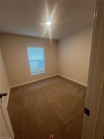 532 Ilaria CT, Lehigh Acres, FL 33936