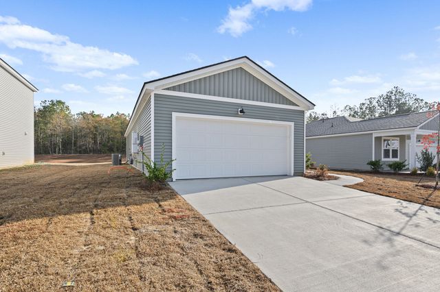 831 Meadowbrook Lane, Summerville, SC 29486