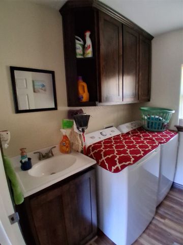 6209 Baker Lane, Alvarado, TX 76009