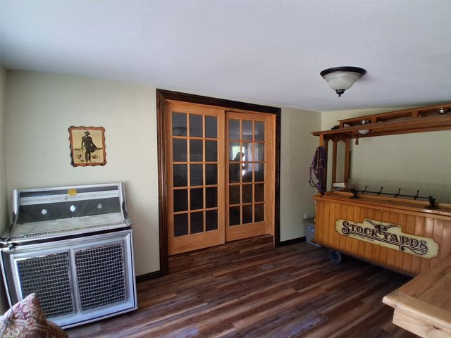 6209 Baker Lane, Alvarado, TX 76009