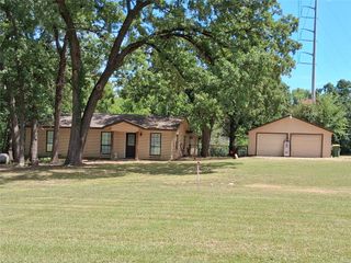 6209 Baker Lane, Alvarado, TX 76009