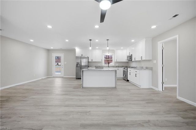 4817 81st ST, Hampton, VA 23605