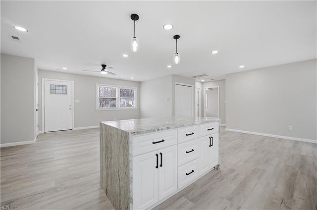 4817 81st ST, Hampton, VA 23605