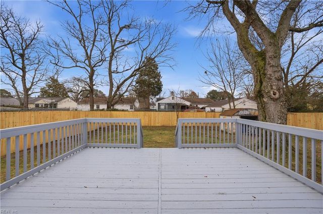 4817 81st ST, Hampton, VA 23605