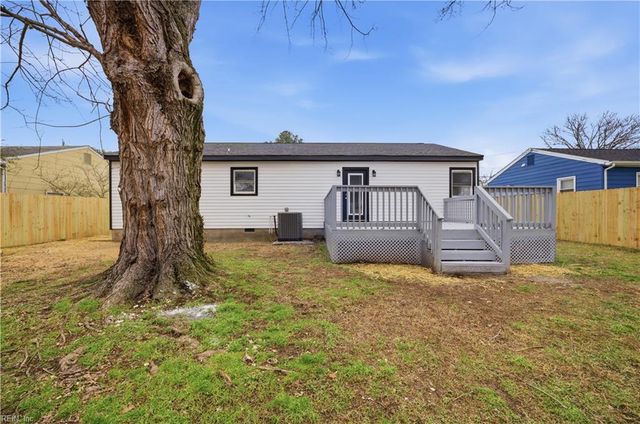 4817 81st ST, Hampton, VA 23605