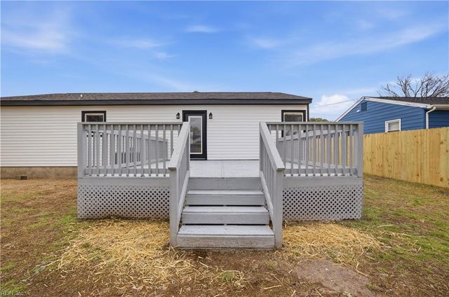 4817 81st ST, Hampton, VA 23605