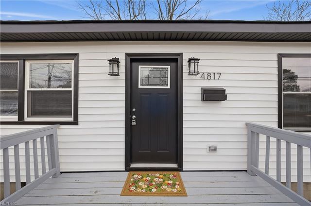 4817 81st ST, Hampton, VA 23605