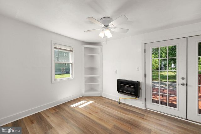 104 WOLCOTT ST, Harrington, DE 19952