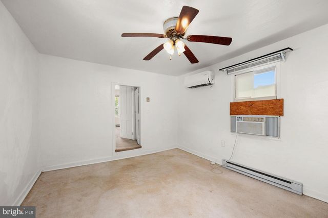 104 WOLCOTT ST, Harrington, DE 19952