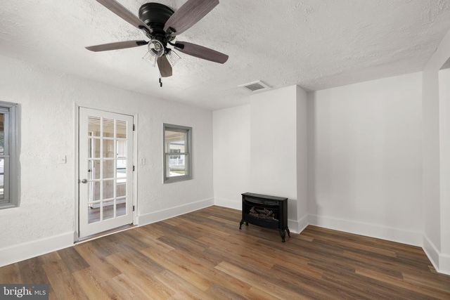 104 WOLCOTT ST, Harrington, DE 19952