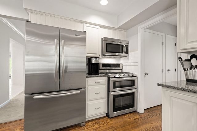 1 Partridge Hill, Sharon, MA 02067