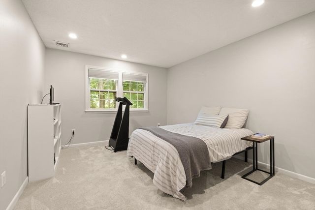 1 Partridge Hill, Sharon, MA 02067