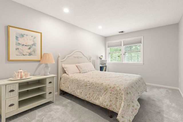 1 Partridge Hill, Sharon, MA 02067