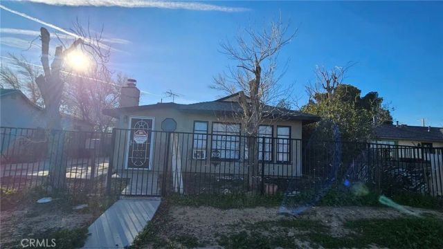 15623 M, Mojave, CA 93501