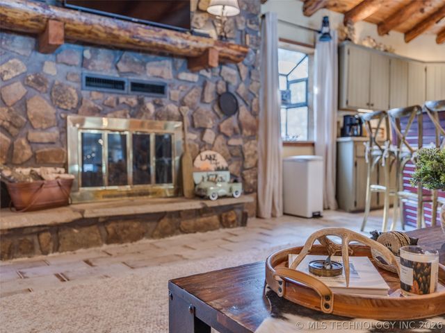 370 N BK 1600 Road, Stigler, OK 74462