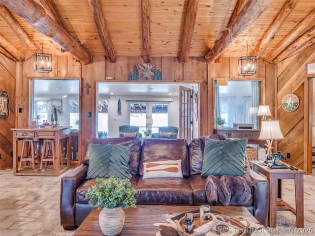 370 N BK 1600 Road, Stigler, OK 74462