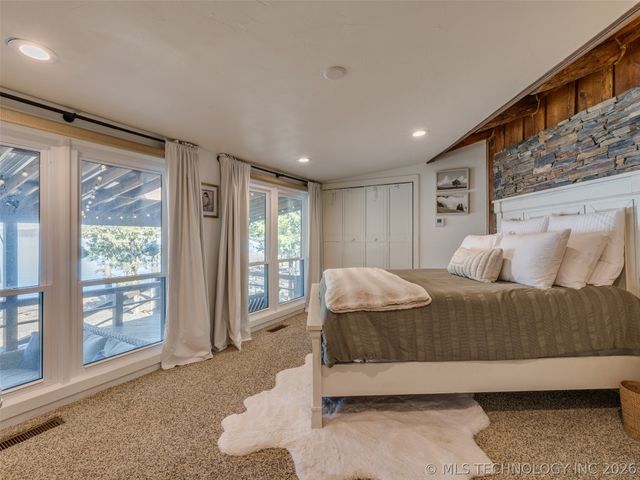 370 N BK 1600 Road, Stigler, OK 74462