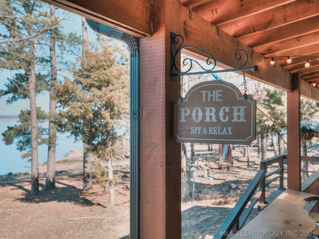 370 N BK 1600 Road, Stigler, OK 74462