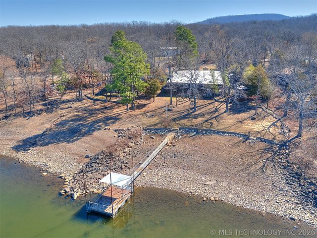 370 N BK 1600 Road, Stigler, OK 74462