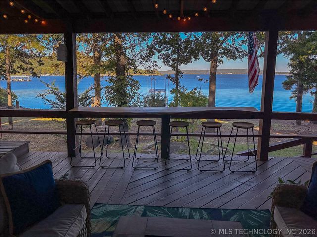 370 N BK 1600 Road, Stigler, OK 74462