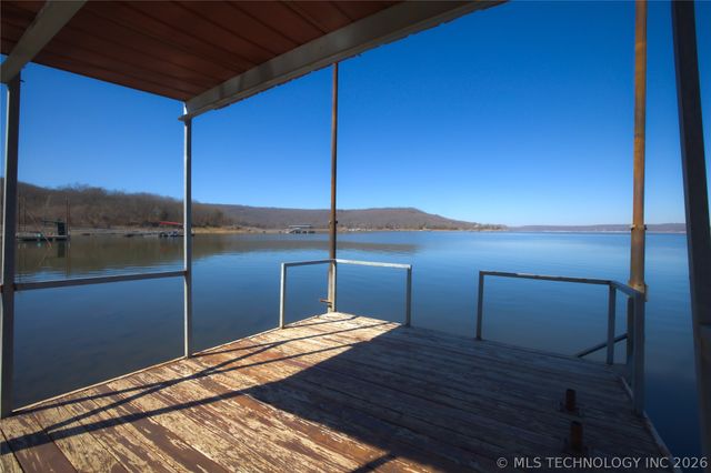 370 N BK 1600 Road, Stigler, OK 74462