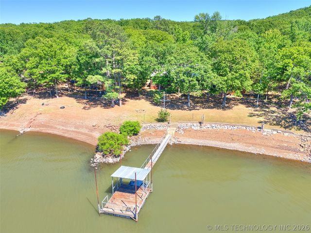 370 N BK 1600 Road, Stigler, OK 74462