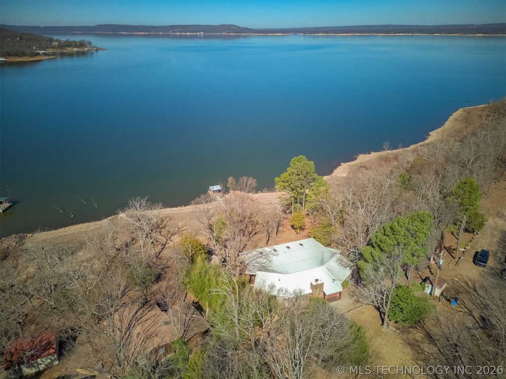 370 N BK 1600 Road, Stigler, OK 74462