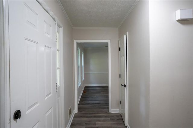 4121 Willow Walk SW, Lilburn, GA 30047