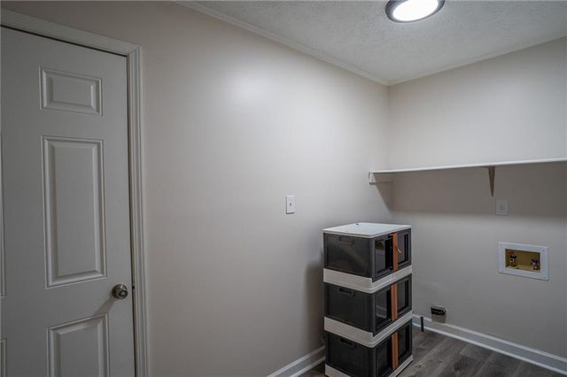 4121 Willow Walk SW, Lilburn, GA 30047