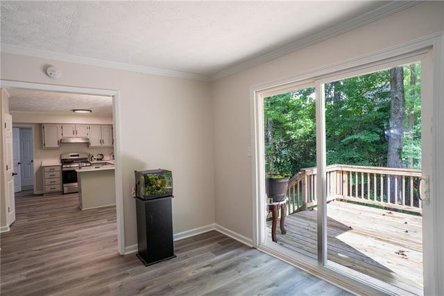 4121 Willow Walk SW, Lilburn, GA 30047